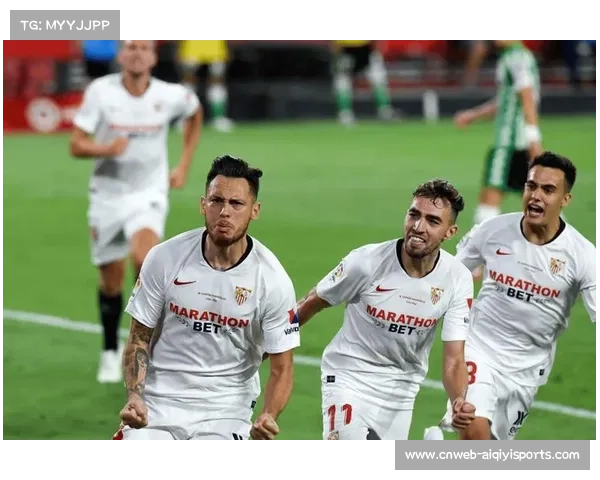 埃尔切传控体系对阵塞维利亚防守反击，风格对决引关注